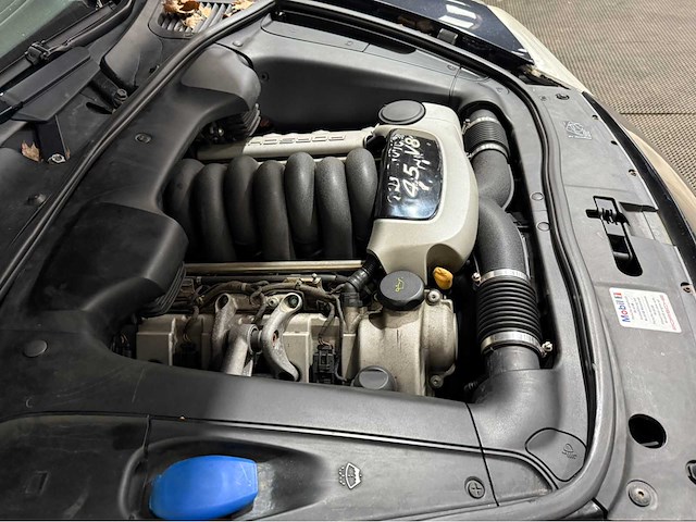 Porsche - cayenne - 4.5 340 pk - personenauto - 2003 - afbeelding 18 van  33