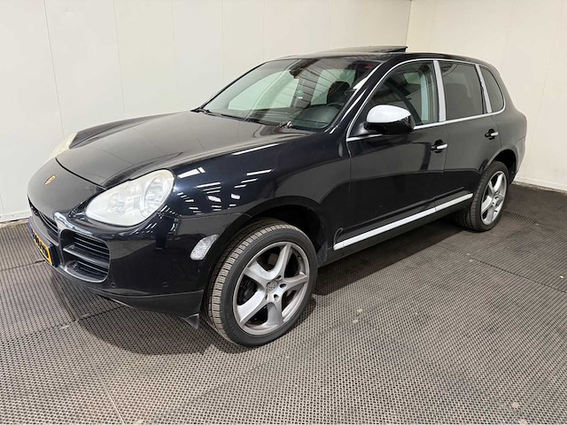 Porsche - cayenne - 4.5 340 pk - personenauto - 2003 - afbeelding 12 van  33