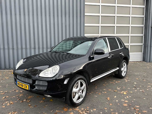 Porsche - cayenne - 4.5 s - car - 2005 - afbeelding 1 van  35