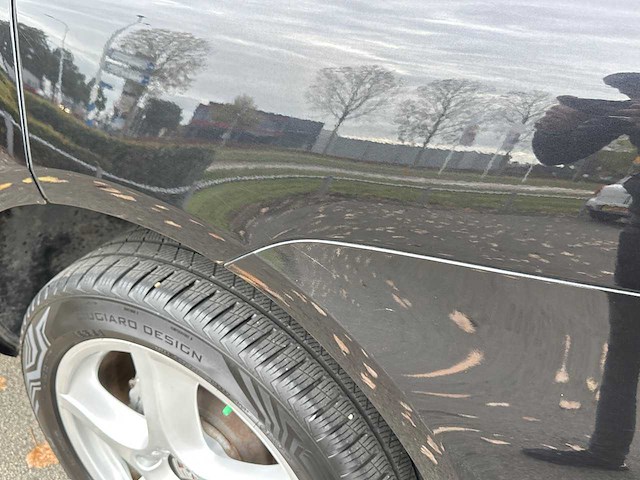 Porsche - cayenne - 4.5 s - car - 2005 - afbeelding 21 van  35