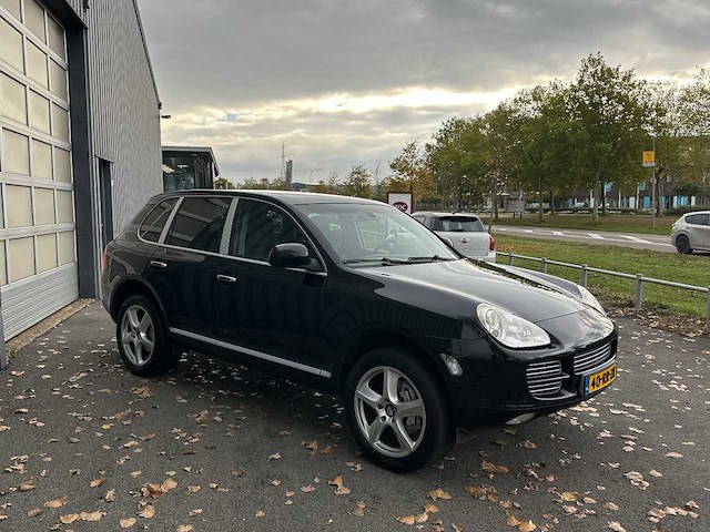 Porsche - cayenne - 4.5 s - car - 2005 - afbeelding 12 van  35