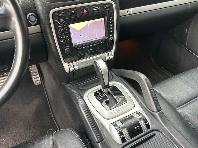 Porsche - cayenne - 4.5 s - car - 2005 - afbeelding 34 van  35