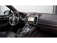 Porsche - cayenne - 4.8 turbo - 6-zkp-71 - 2015 - afbeelding 25 van  37