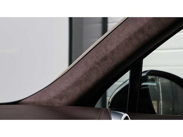 Porsche - cayenne - 4.8 turbo - 6-zkp-71 - 2015 - afbeelding 28 van  37