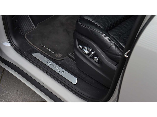 Porsche - cayenne coupé - 2.9 s - 2020 - afbeelding 30 van  34