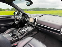Porsche - cayenne s - 3.0 s e-hybrid - 2015 - tk-937-f - personenauto - afbeelding 2 van  16