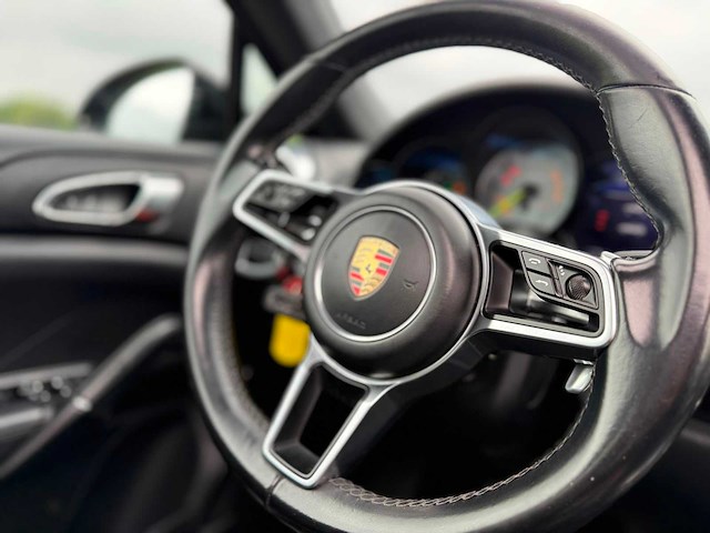 Porsche - cayenne s - 3.0 s e-hybrid - 2015 - tk-937-f - personenauto - afbeelding 3 van  16