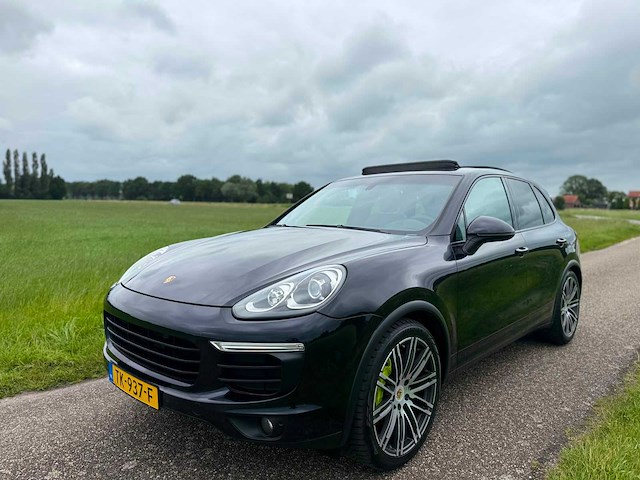 Porsche - cayenne s - 3.0 s e-hybrid - 2015 - tk-937-f - personenauto - afbeelding 11 van  16