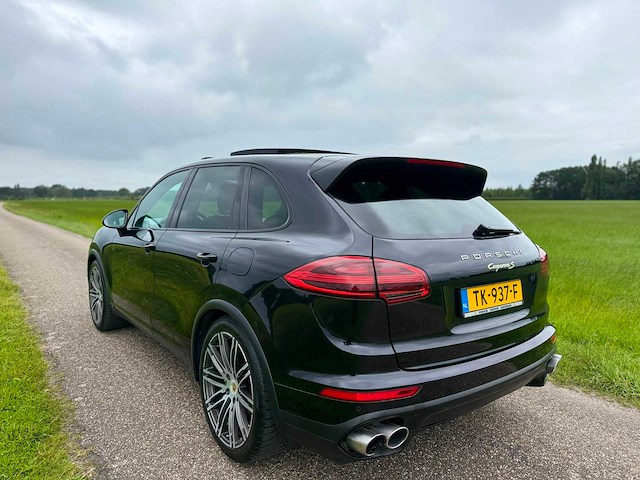 Porsche - cayenne s - 3.0 s e-hybrid - 2015 - tk-937-f - personenauto - afbeelding 12 van  16