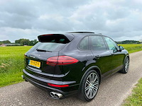 Porsche - cayenne s - 3.0 s e-hybrid - 2015 - tk-937-f - personenauto - afbeelding 14 van  16