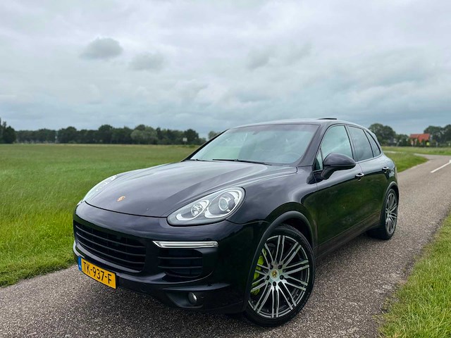 Porsche - cayenne s - 3.0 s e-hybrid - 2015 - tk-937-f - personenauto - afbeelding 1 van  19