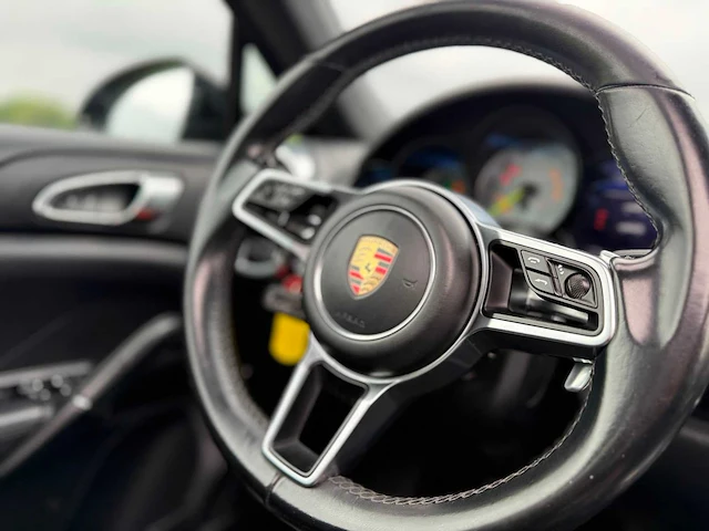 Porsche - cayenne s - 3.0 s e-hybrid - 2015 - tk-937-f - personenauto - afbeelding 4 van  19
