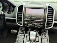 Porsche - cayenne s - 3.0 s e-hybrid - 2015 - tk-937-f - personenauto - afbeelding 5 van  19