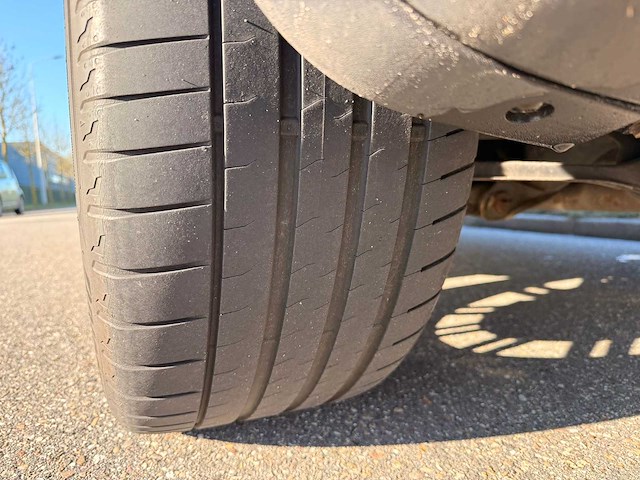 Porsche - cayenne s - 4.2 v8 diesel - 3.5t trekhaak - personenauto - afbeelding 21 van  33