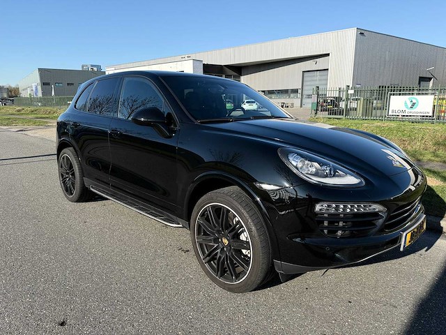Porsche - cayenne s - 4.2 v8 diesel - 3.5t trekhaak - personenauto - afbeelding 30 van  33