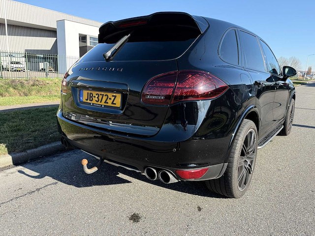 Porsche - cayenne s - 4.2 v8 diesel - 3.5t trekhaak - personenauto - afbeelding 32 van  33