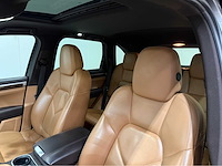 Porsche - cayenne s - hybrid - personenauto - 2012 - afbeelding 15 van  29
