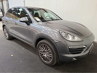 Porsche - cayenne s - hybrid - personenauto - 2012 - afbeelding 20 van  23