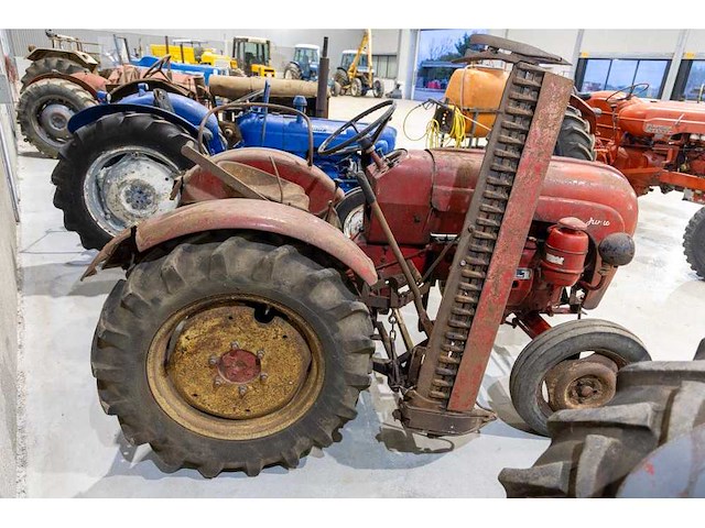 Porsche - junior - vintage tractor - afbeelding 6 van  9