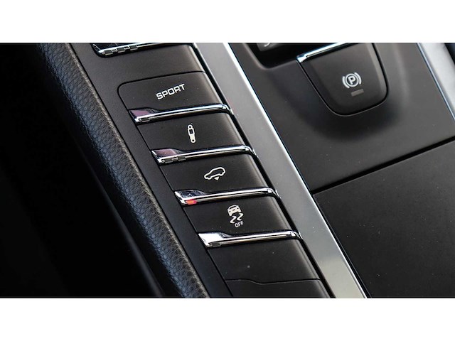 Porsche - macan - 3.0 gts - 2018 - xr-078-j - afbeelding 18 van  29