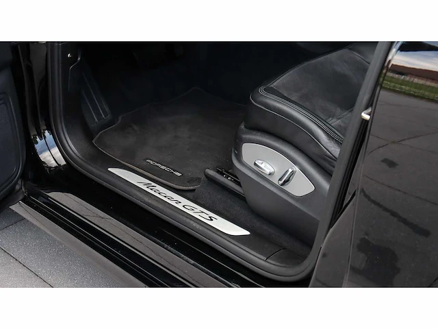 Porsche - macan - 3.0 gts - 2018 - xr-078-j - afbeelding 5 van  29