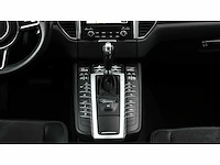 Porsche - macan - 3.0 gts - 2018 - xr-078-j - afbeelding 15 van  29