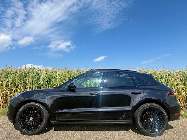 Porsche - macan - 3.0 s - 2015 - n-060-nr - personenauto - afbeelding 11 van  15