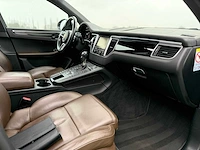Porsche - macan - 3.0 s - 2015 - n-060-nr - personenauto - afbeelding 2 van  15