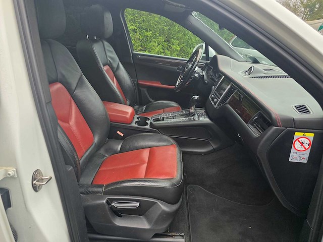 Porsche - macan s - 2015 - 81 dkm - personenauto - afbeelding 8 van  17