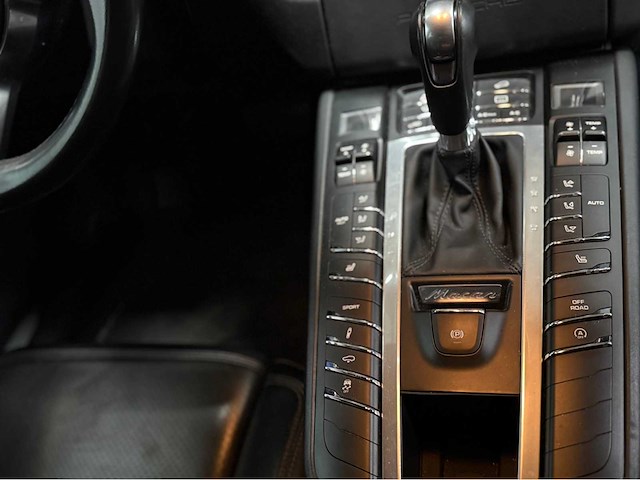 Porsche - macan s - personenauto - 2014 - afbeelding 8 van  12