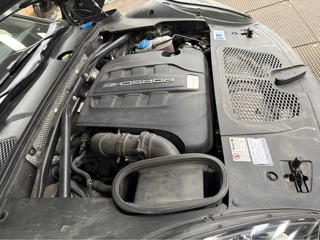 Porsche - macan s - personenauto - 2014 - afbeelding 15 van  36