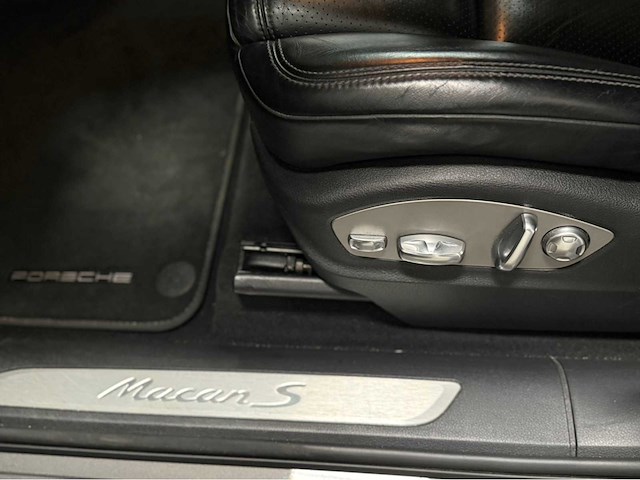 Porsche - macan s - personenauto - 2014 - afbeelding 20 van  36