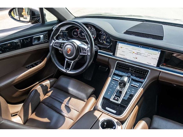 Porsche - panamera - 2.9 4s - 2017 - afbeelding 30 van  55