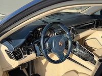 Porsche - panamera - 4.8 turbo - 500 pk - personenauto - 2009 - afbeelding 10 van  29
