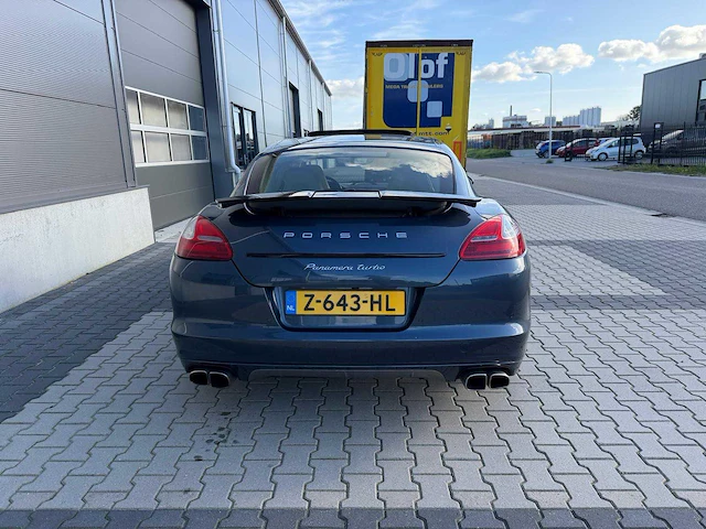 Porsche - panamera - 4.8 turbo - 500 pk - personenauto - 2009 - afbeelding 28 van  29