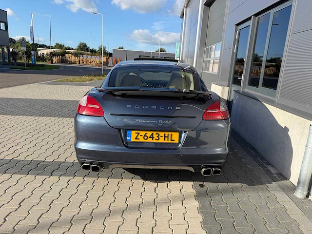 Porsche - panamera - 4.8 turbo - 500 pk - personenauto - 2009 - afbeelding 29 van  29