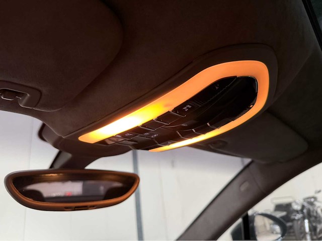 Porsche - panamera - turbo - 4.8 v8 - 500 pk personenauto - 2012 - afbeelding 15 van  38