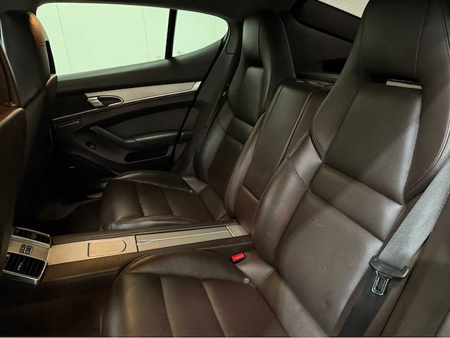 Porsche - panamera - turbo - 4.8 v8 - 500 pk personenauto - 2012 - afbeelding 13 van  37