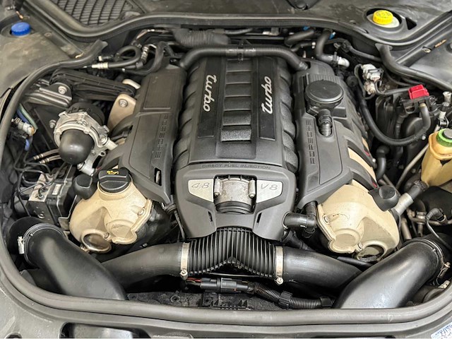Porsche - panamera - turbo - 4.8 v8 - 500 pk personenauto - 2012 - afbeelding 19 van  37