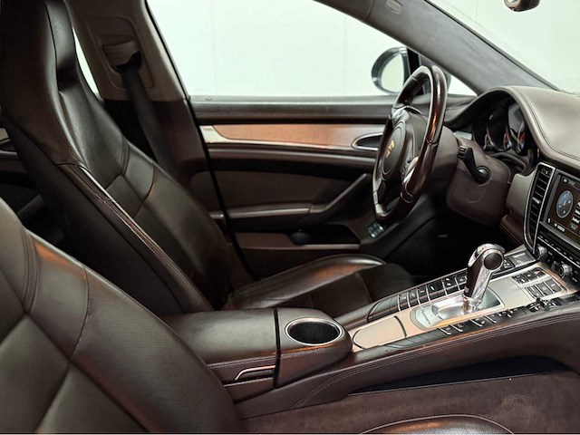 Porsche - panamera - turbo - 4.8 v8 - 500 pk personenauto - 2012 - afbeelding 13 van  37