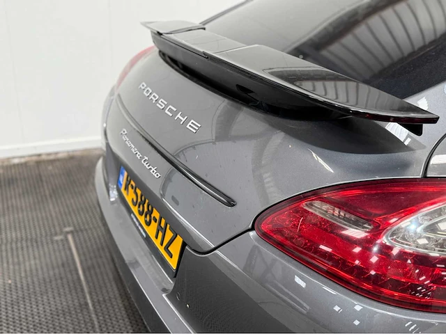Porsche - panamera - turbo - 4.8 v8 - 500 pk personenauto - 2012 - afbeelding 4 van  38