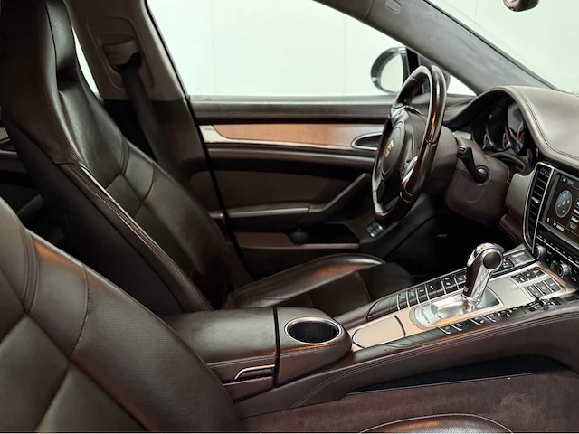 Porsche - panamera - turbo - 4.8 v8 - 500 pk personenauto - 2012 - afbeelding 13 van  38
