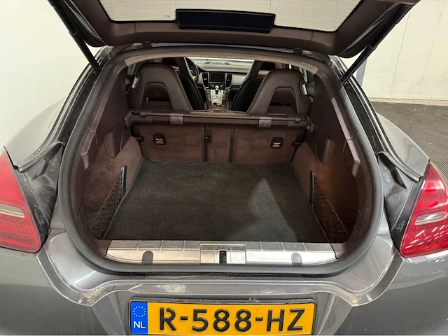 Porsche - panamera - turbo - 4.8 v8 - 500 pk personenauto - 2012 - afbeelding 32 van  38