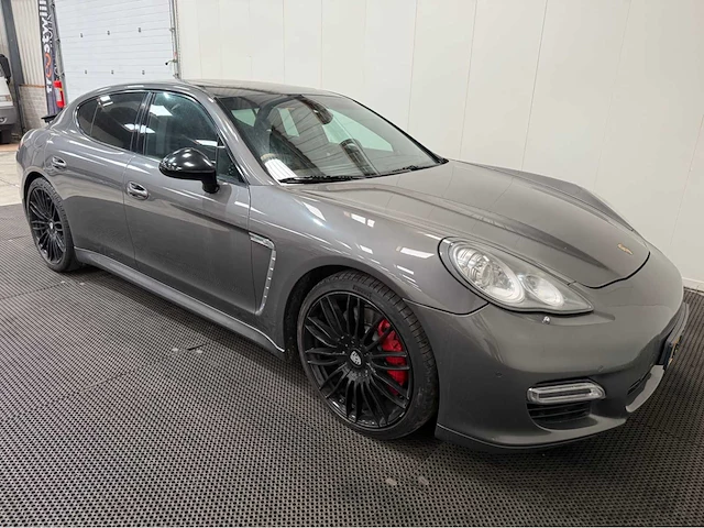 Porsche - panamera - turbo - 4.8 v8 - 500 pk personenauto - 2012 - afbeelding 33 van  35