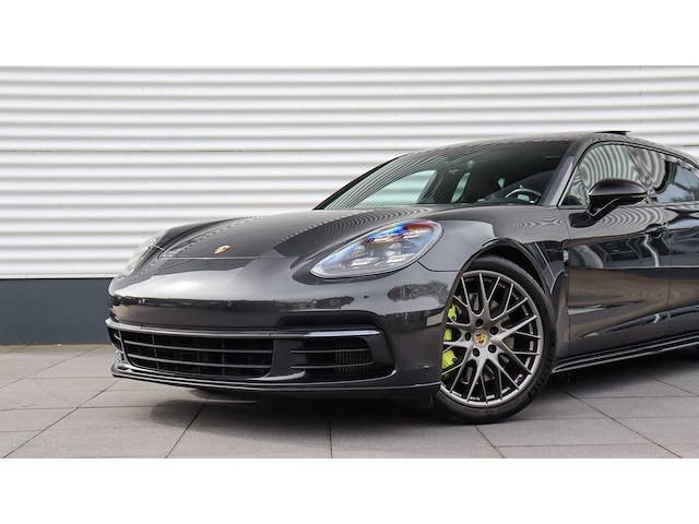 Porsche - panamera sport turismo - 2.9 4 e-hybrid - 2018 - personenauto - sj-929-p - afbeelding 18 van  24