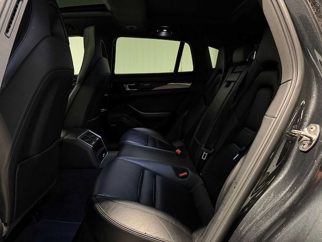 Porsche - panamera sport turismo - 2.9 4 e-hybrid - kjv-12-n- 2019 iaw - afbeelding 9 van  25