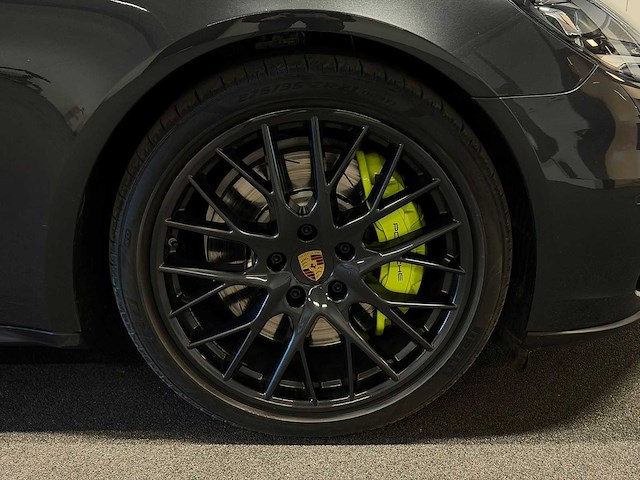 Porsche - panamera sport turismo - 2.9 4 e-hybrid - kjv-12-n- 2019 iaw - afbeelding 18 van  25