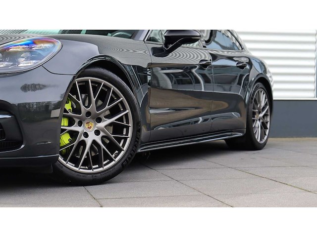 Porsche - panamera sport turismo - 2.9 4 e-hybrid - sj-929-p - 2018 - afbeelding 13 van  23