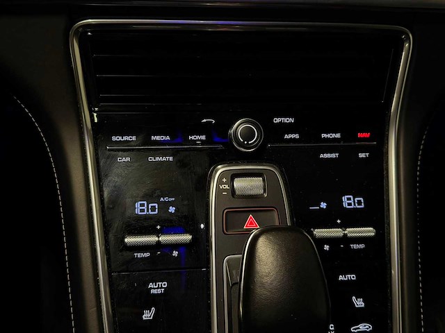 Porsche - panamera sport turismo - 4.0 gts - s-099-hs- 2019 iaw - afbeelding 16 van  27