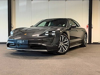 Porsche - taycan cross turismo - 4 93 kwh - krs-86-k- 2023 iaw - afbeelding 1 van  23